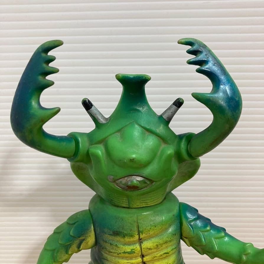 Amazon.co.jp: ブルマァク 怪獣ソフビ人形 アントラー ウルトラ 怪獣