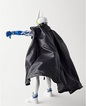 Amazon.co.jp: S.H.フィギュアーツ(真骨彫製法) 仮面ライダー