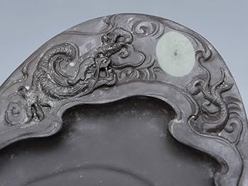 中国美術 双龍搶珠（龍戱玉）楕円硯 中国美術 双龍搶