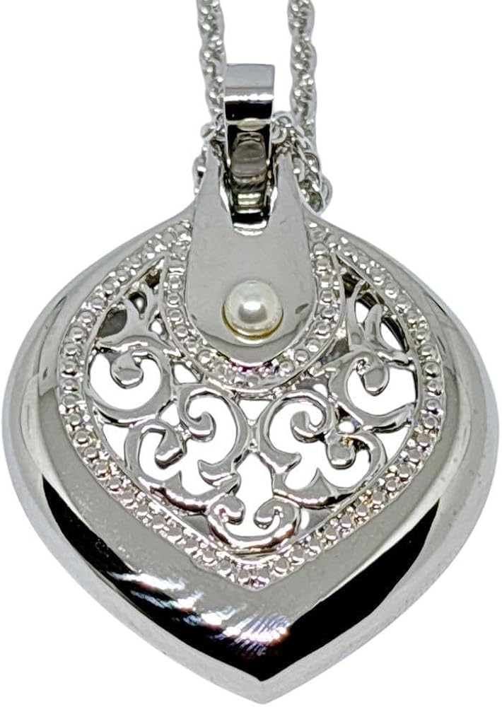 Amazon | 極 ミキモト MIKIMOTO パール 真珠 ルーペ ペンダント