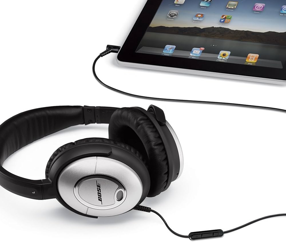 Bose ® QuietComfort ® 15 Acoustic Noise Cancelling Headphones