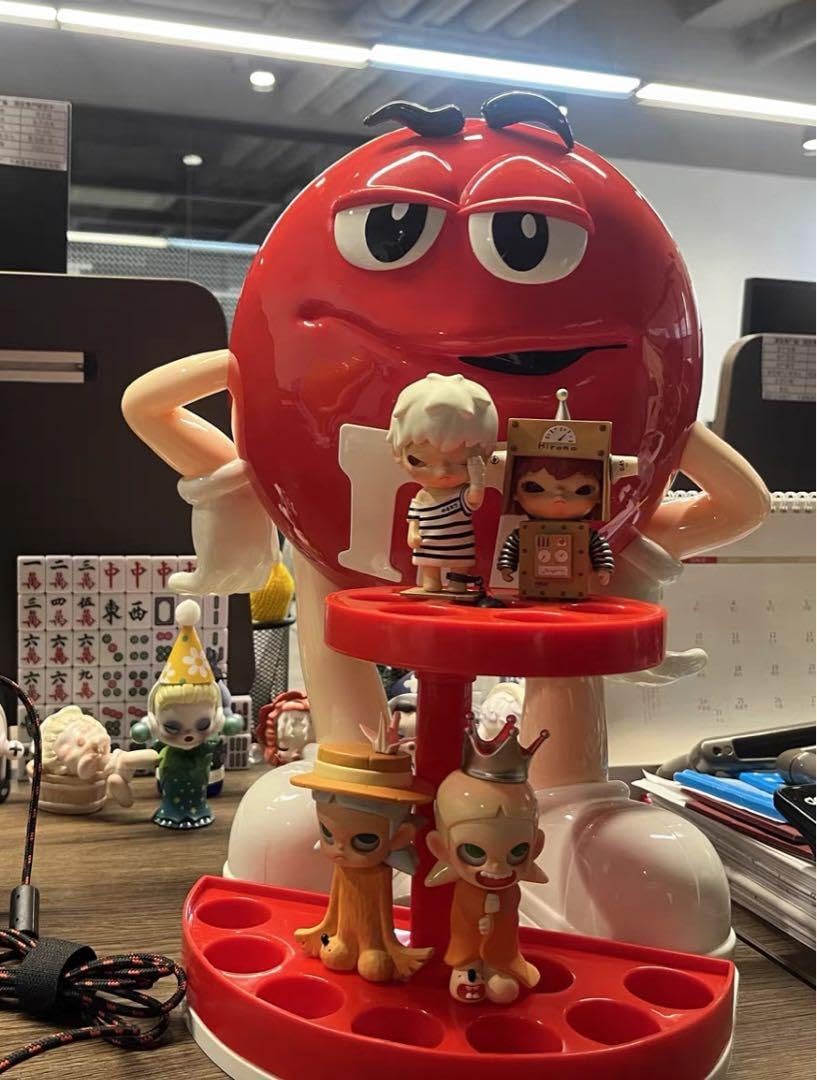 Amazon.co.jp: NEW m&m's エムアンドエムズ レッド ディスプレイ