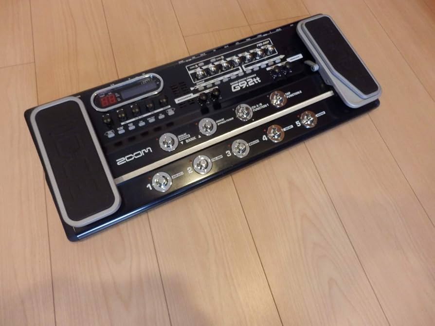 Amazon | ZOOM ギターエフェクツコンソール G9.2tt | マルチ