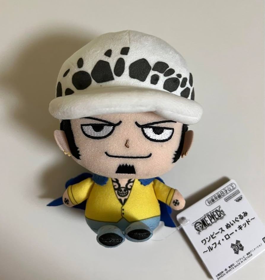 Amazon.co.jp: ワンピース トラファルガーロー ぬいぐるみ : おもちゃ