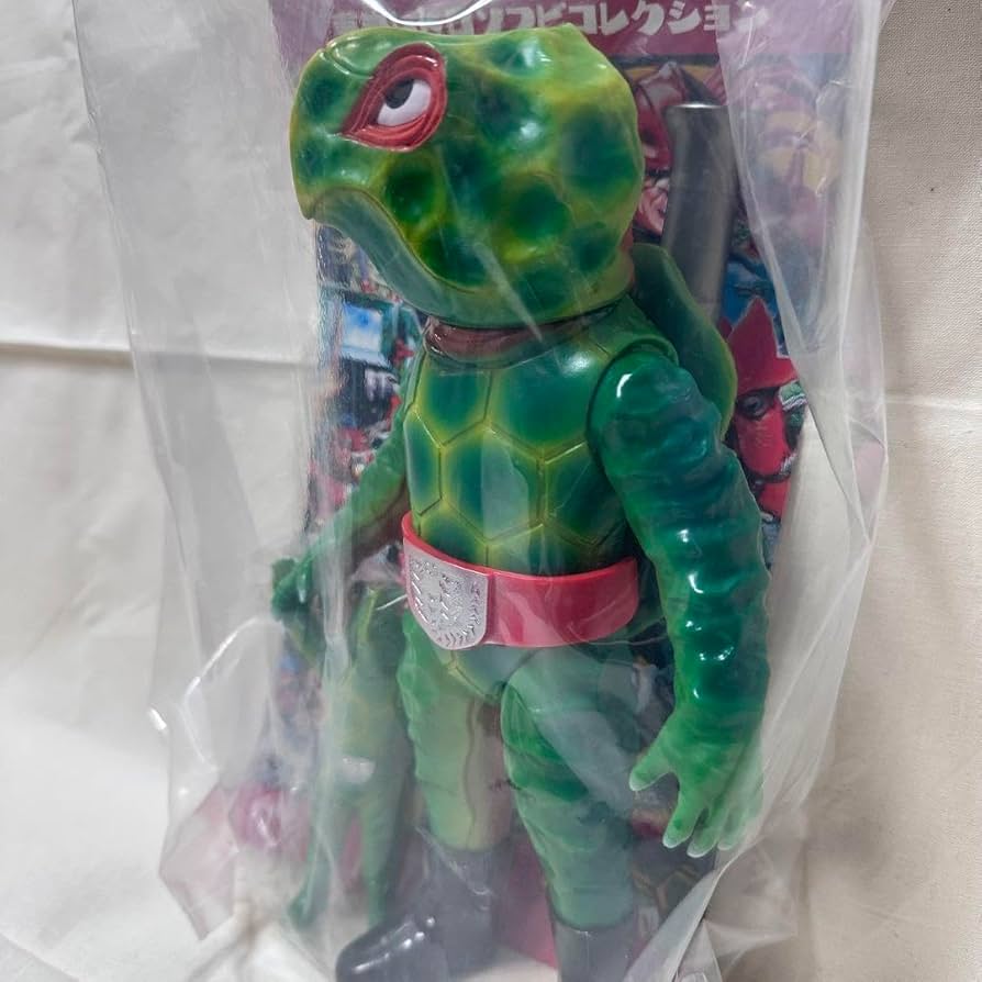 Amazon.co.jp: 東映レトロソフビコレクション カメバズーカ(新色)+