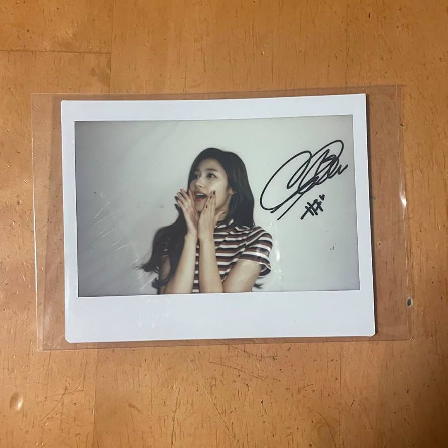 TWICE Celebrateチェキ 直筆サイン タワーレコード サナ TWICE サナ