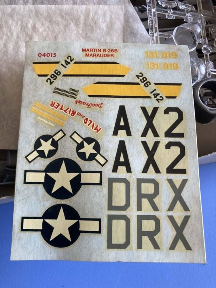 Amazon | B-26 マローダー 1/72 エアフィックス | プラモデル 通販