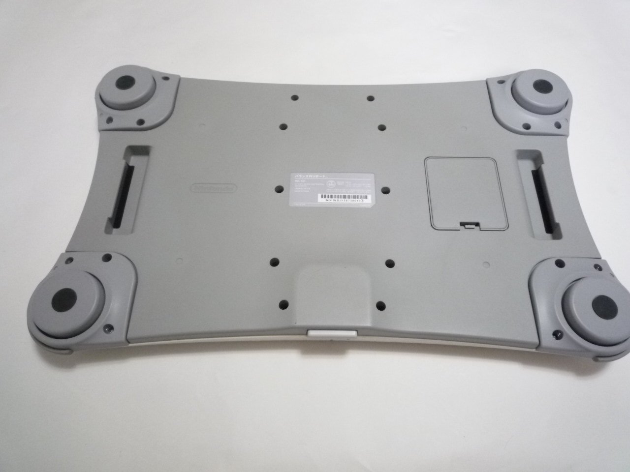 Amazon | Wiiフィット (「バランスWiiボード」同梱) | ゲームソフト