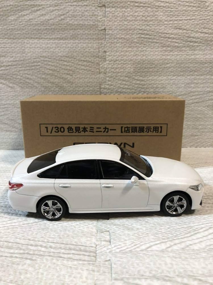 Amazon | 1/30 トヨタ 新型クラウン CROWN RS Advance 後期 カラー