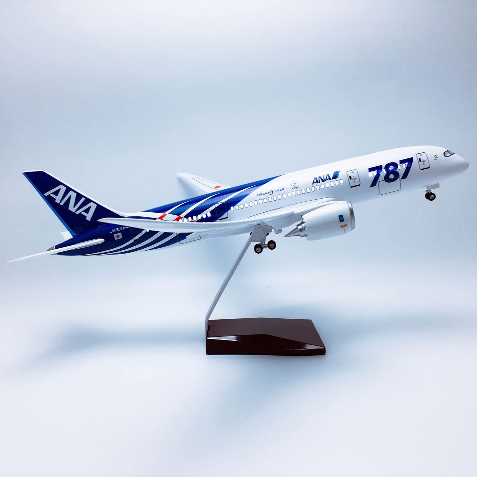 Amazon.co.jp: AZIZAT 16.9”1：130スケール模型飛行機ANA B 787模型