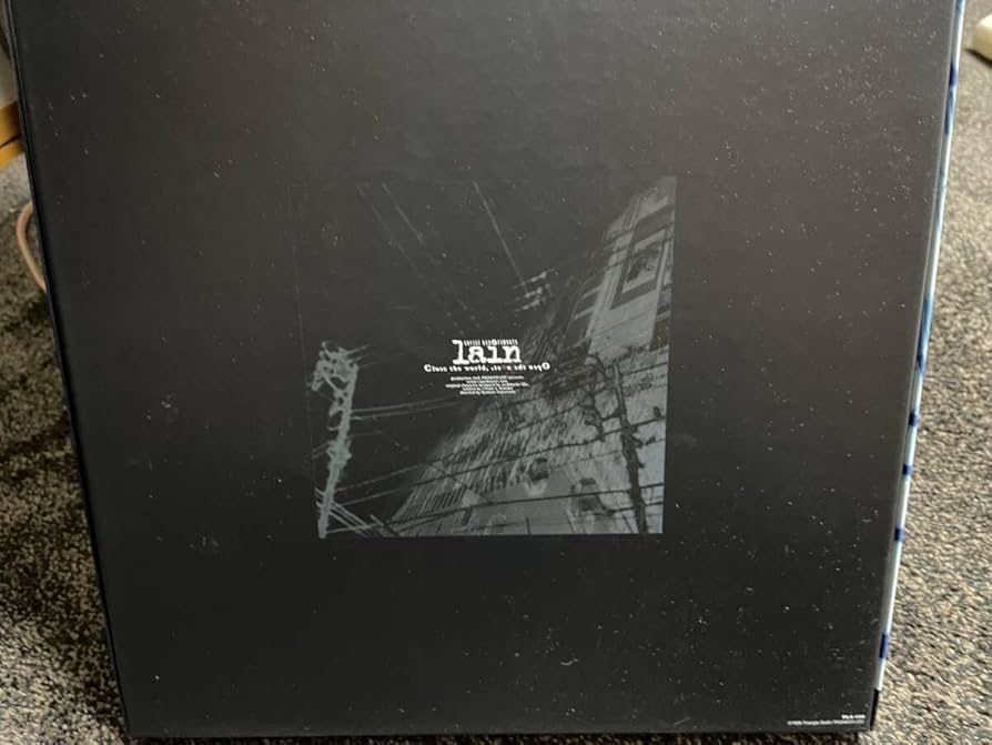 Amazon.co.jp: serial experiments lain LD-BOX シリアルエクスペリ