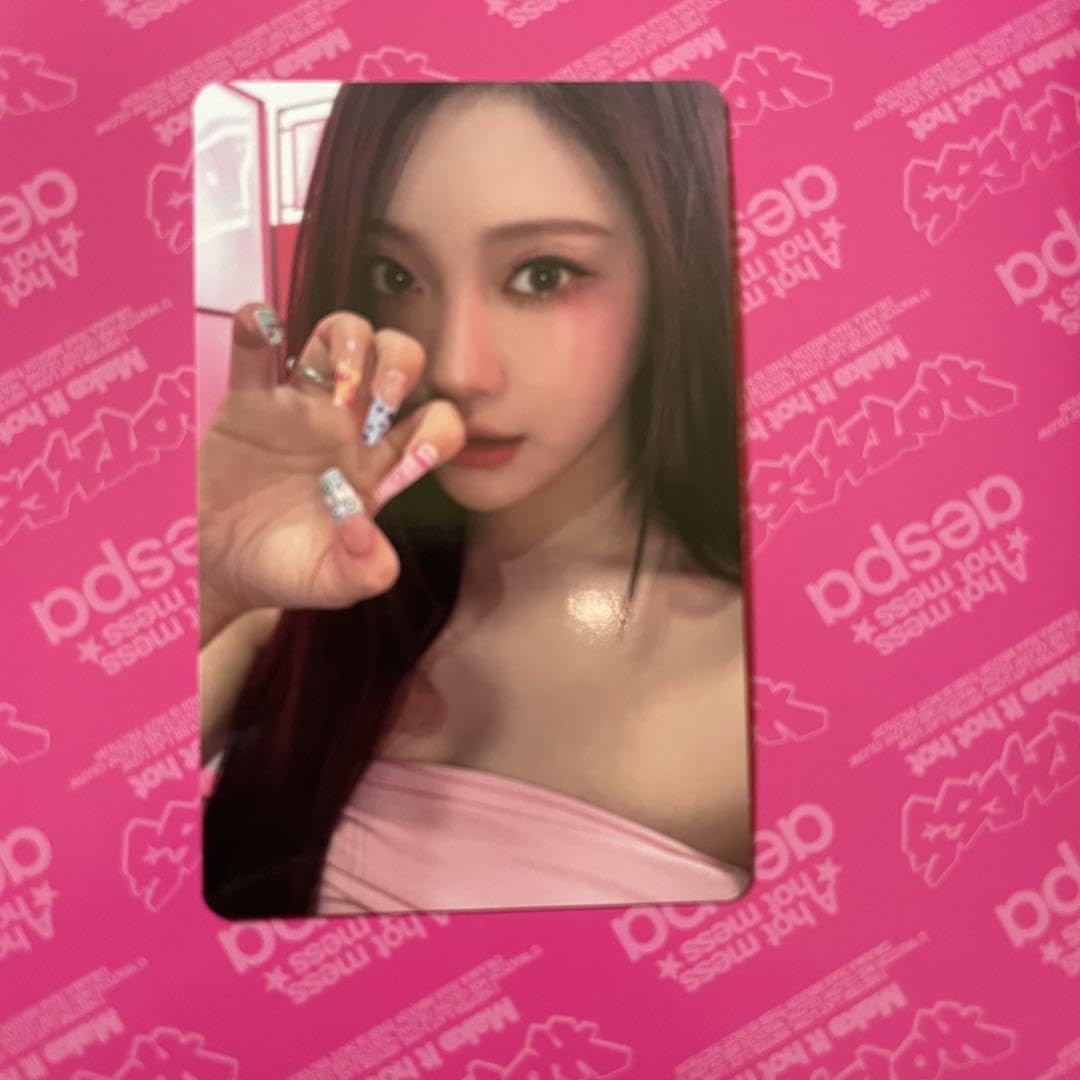 Amazon.co.jp: aespa ニンニン トレカ Hot Mess Poster Ver. : ホビー