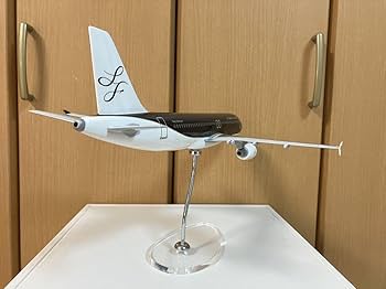 Amazon | 備品 1/100 スターフライヤー STARFLYER A320 模型 飛行機