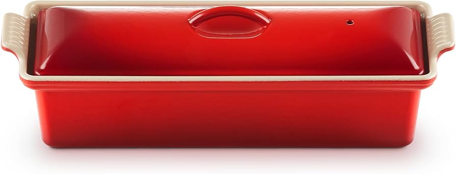 Amazon｜ルクルーゼ テリーヌ レクタ 32cm 鋳物 ホーロー 耐熱容器