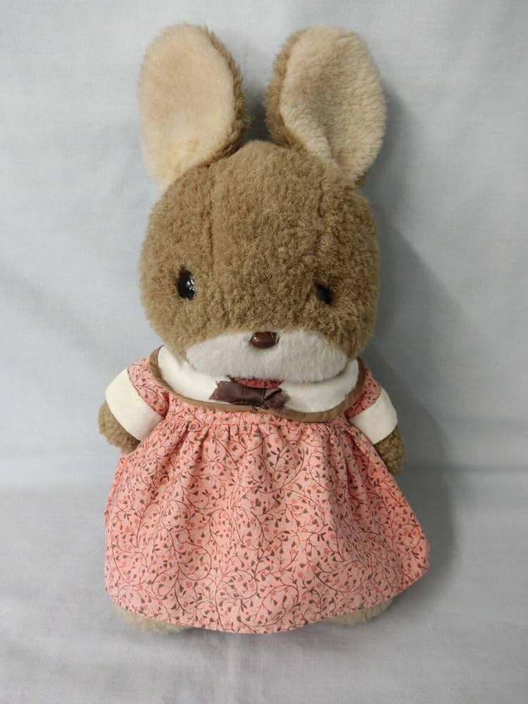 Amazon.co.jp: サンアロー ウサギのラッキー ぬいぐるみ 花柄ピンク