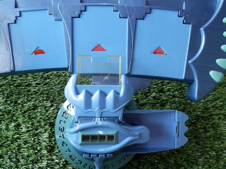 Amazon.co.jp: 当時物海外限定激レア/デュエルディスク ドーマ編