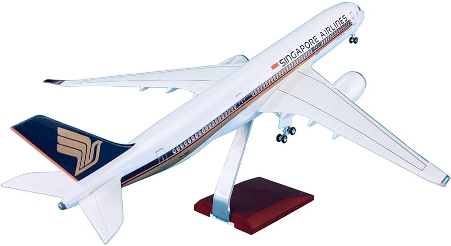 Amazon | 対象: 1:125,47cm 車輪と LED 付き軽飛行機、エアバス A350