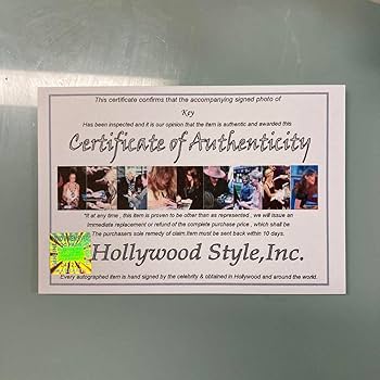 Amazon.co.jp: キー直筆サイン入り2Lサイズ写真…Key…SHINee : おもちゃ