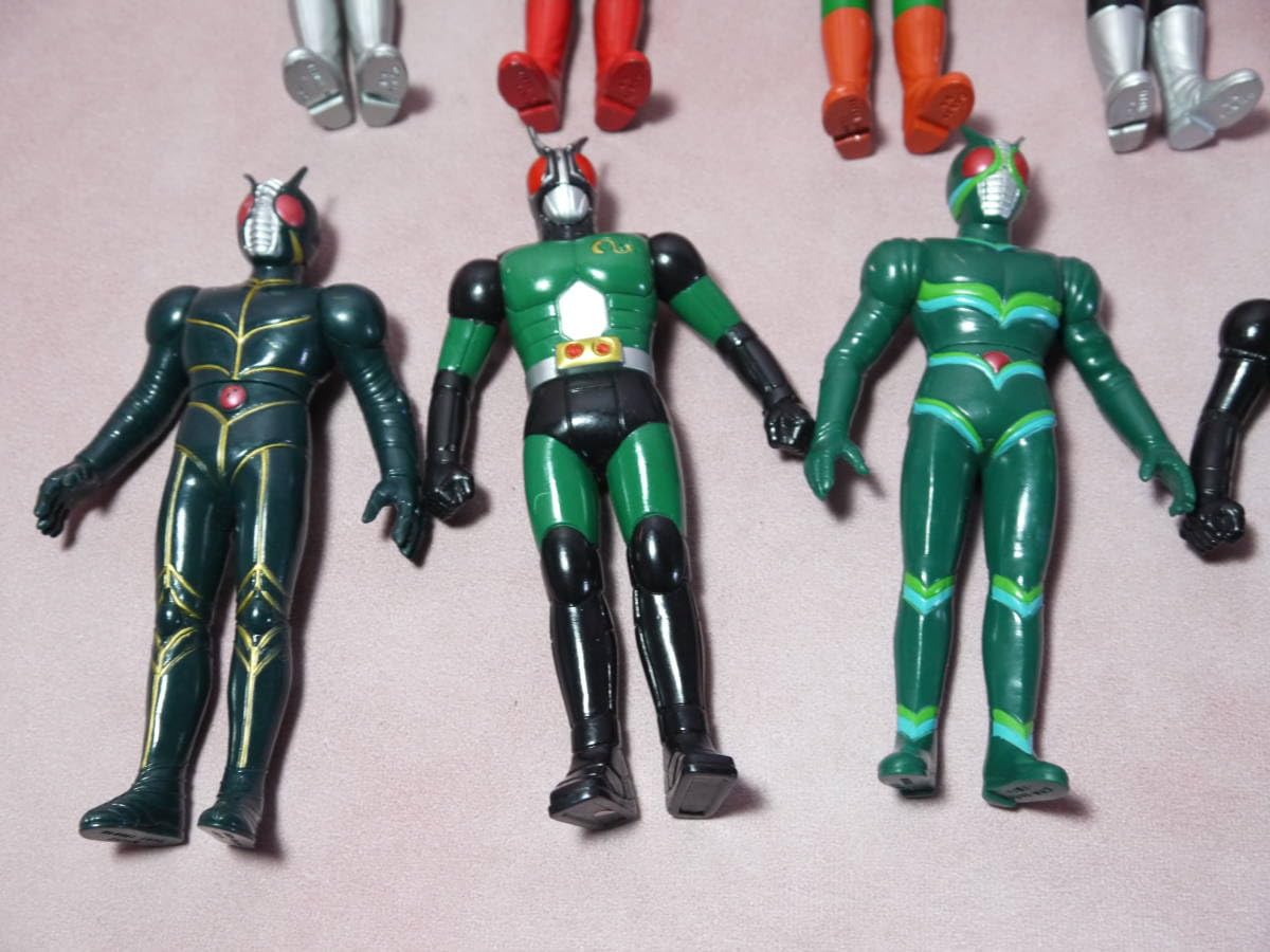 ライダーヒーローシリーズ ビッグサイズソフビフィギュアほか 69体