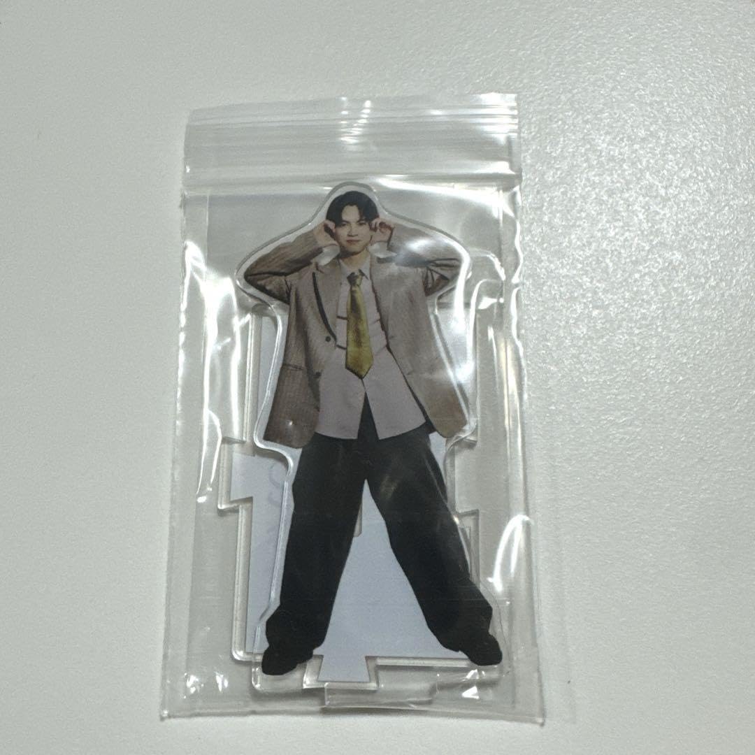 Amazon.co.jp: 草川直弥 アクリルスタンド NAOYA アクスタ ONE N' ONLY