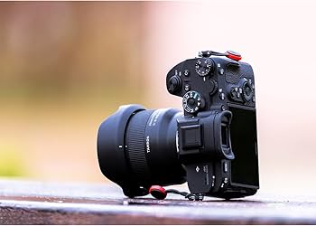 Amazon.co.jp: タムロン 20mm F2.8 Di III OSD M1:2 ソニーEマウント用