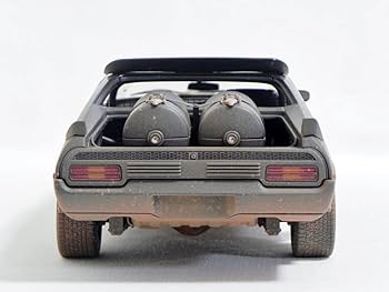 Amazon | オートアート 1/18 MAD MAX2 THE ROAD WARRIOR INTERCEPTOR