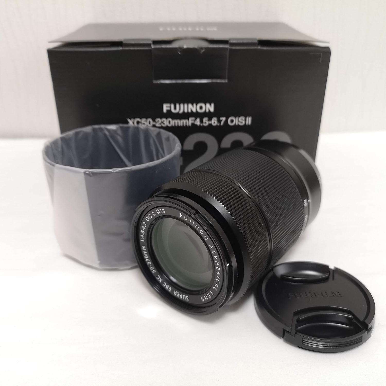 Amazon.com: Fujifilm 50-230mm f/4.5-6.7 XC OIS II Zoom Lens (Black