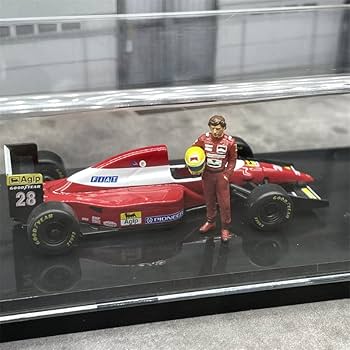 Amazon | 1/64スケール アイルトンセナフィギュアとF1レーシングカー