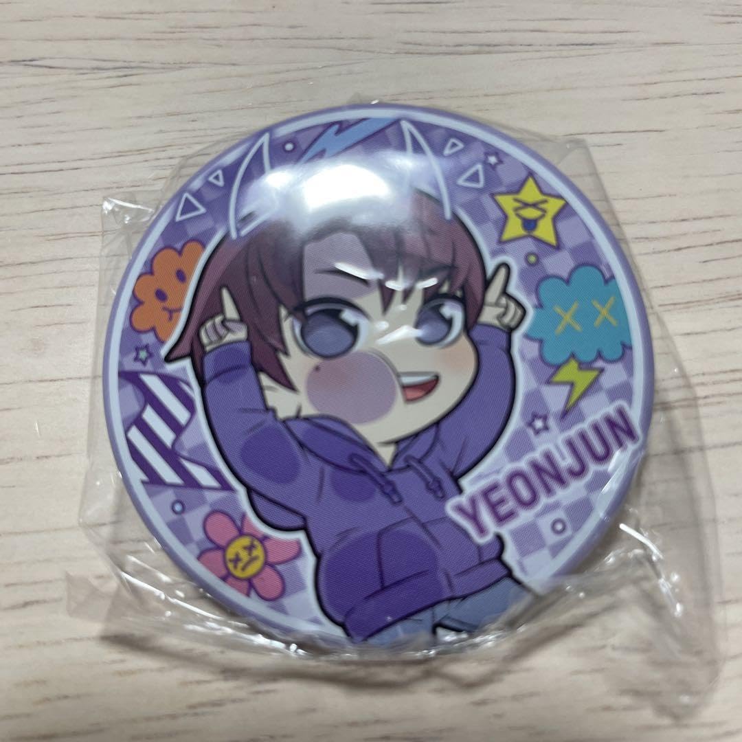 Amazon | TXT ヨンジュン 缶バッジ ぴたでふぉ ガチャガチャ | バッジ