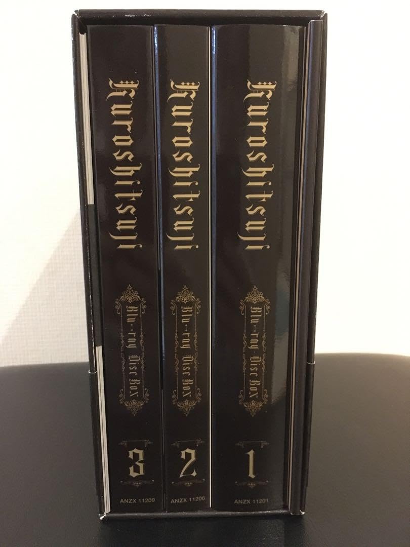 Amazon.co.jp: 黒執事 Blu-ray Disc BOX 完全生産限定版10枚組 : おもちゃ