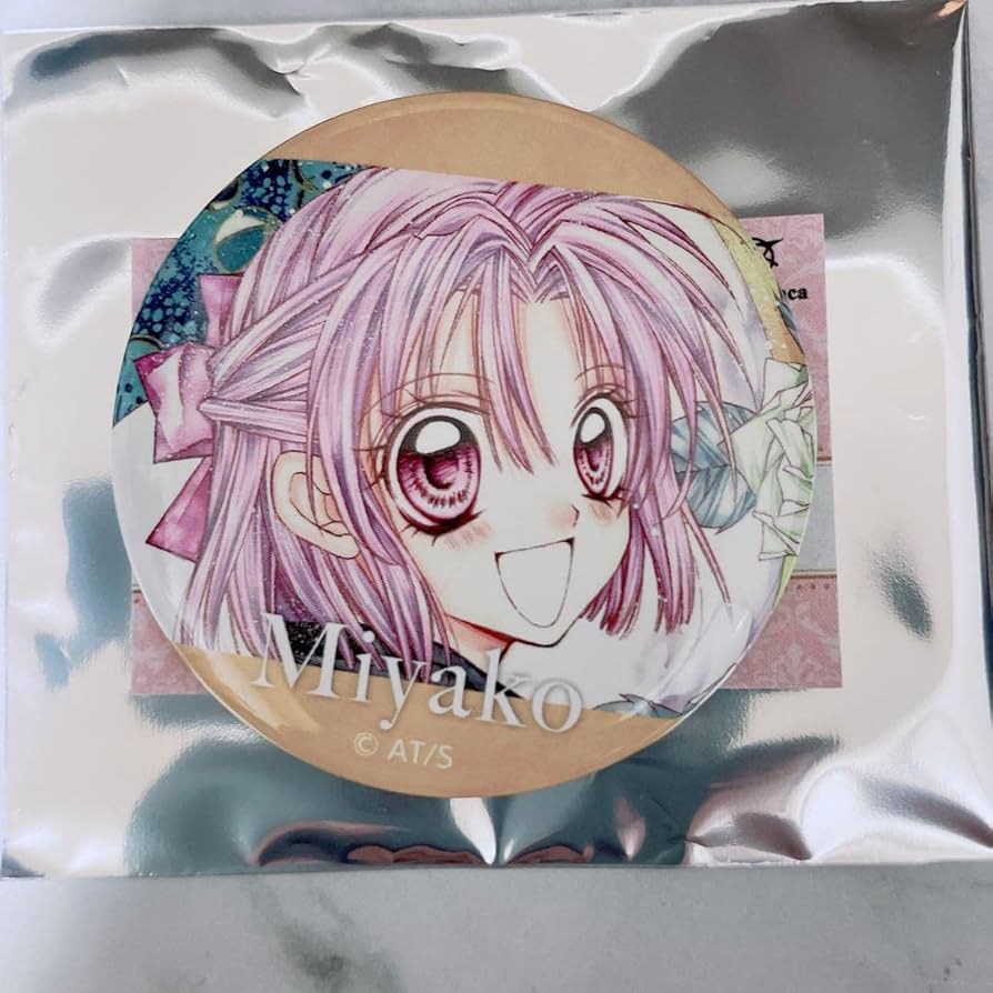 Amazon.co.jp: 神風怪盗ジャンヌ 缶バッジ 東大寺都 種村有菜 : おもちゃ