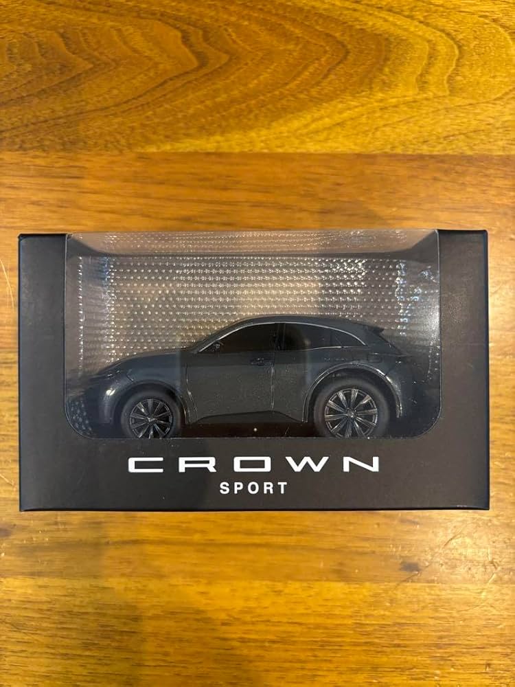 Amazon.co.jp: トヨタ クラウン スポーツ ミニカー ブラック : 車＆バイク