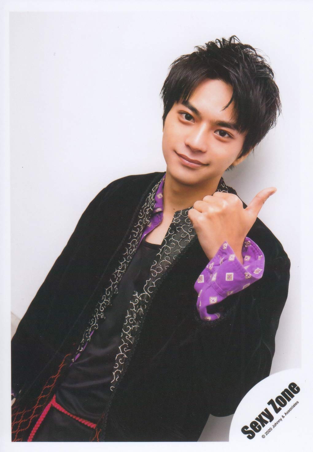 Amazon | Sexy Zone 公式 生 写真（佐藤勝利）SE00193 | アイドル