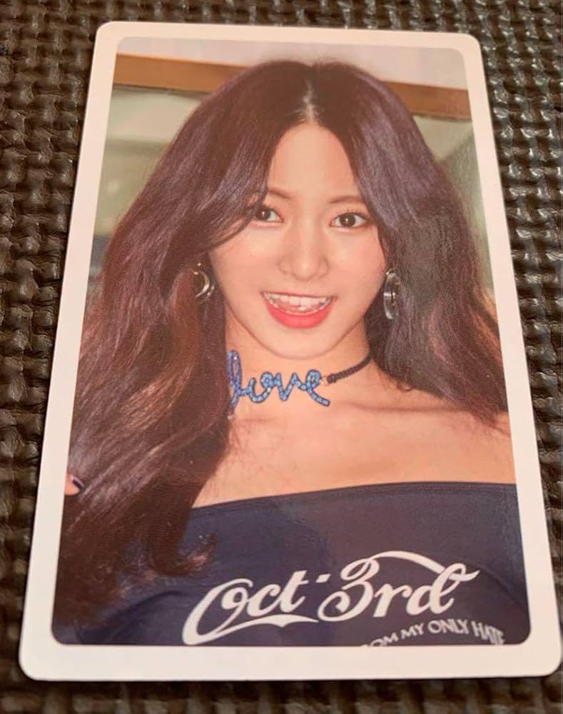 Amazon.co.jp: TWICE トレカ 公式品 イズラブ whatislove? アルバム