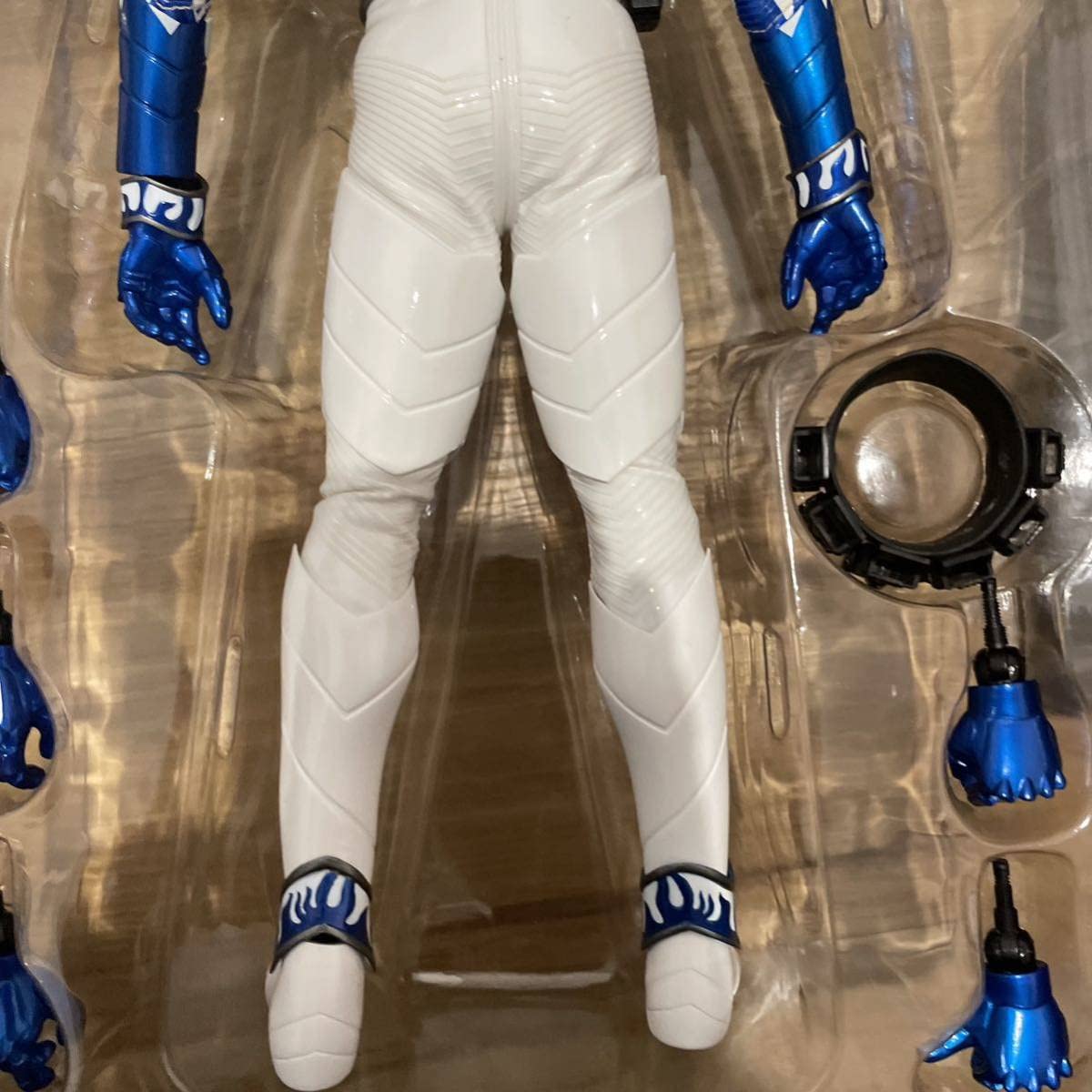 Amazon.co.jp: RAH 仮面ライダーエターナル 1/6 メディコムトイ リアル