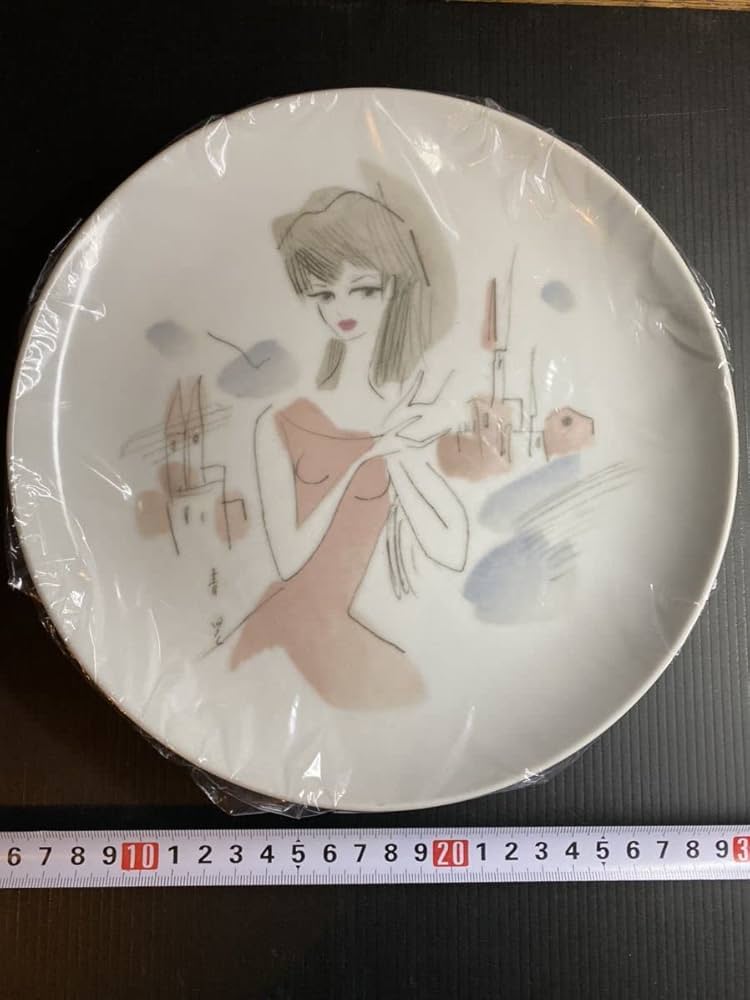 東郷青児の美人画と東郷青児の絵皿2枚 東郷青児の美人画と東郷青児の