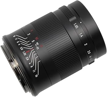 Amazon.co.jp: 7artisans 50mm f1.05 の大きい口径のフルフレームの