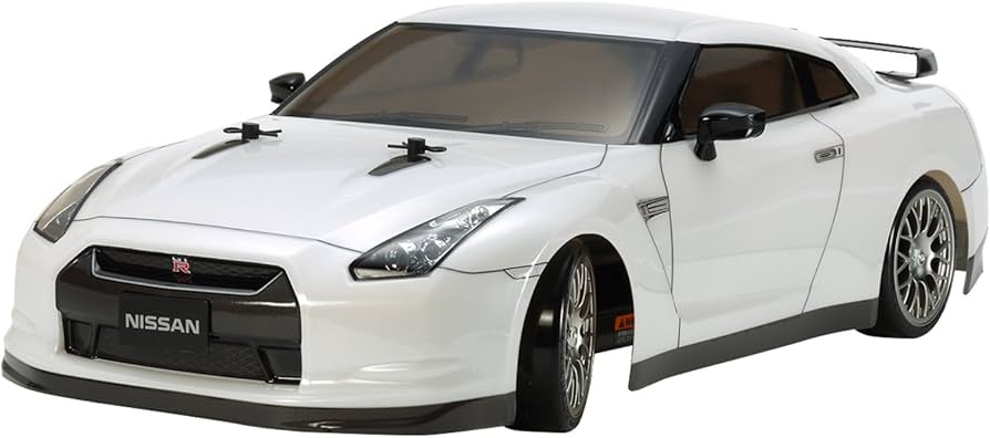 Amazon.co.jp: タミヤ 1/10 電動RCカーシリーズ No.623 ニッサン GT-R