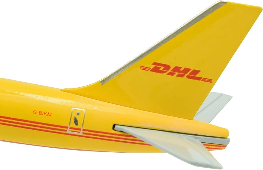 Amazon.co.jp: 757 DHL カーゴ飛行機 ダイキャスト デスクスタンド付き