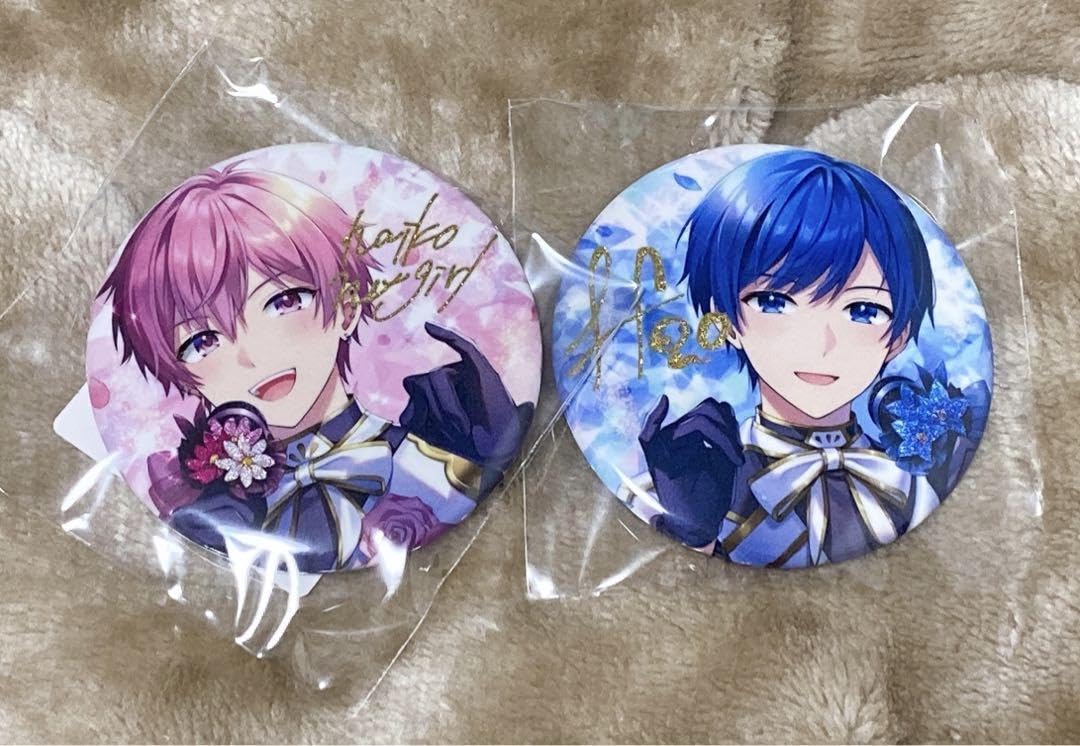 Amazon.co.jp: いれいす 活動3周年記念缶バッジ : おもちゃ