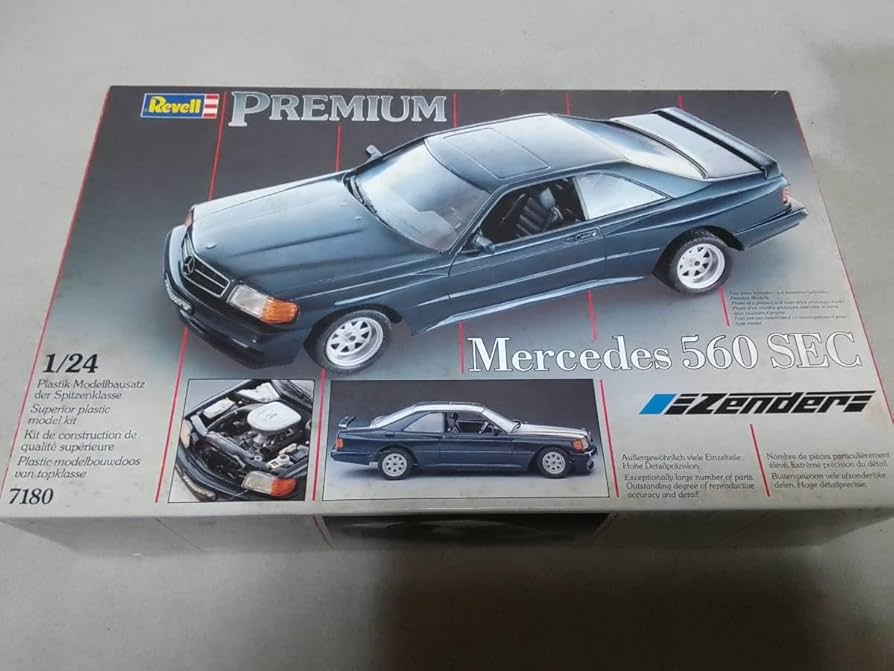 Amazon.co.jp: 35年前 レベル 1/24 プレミアムシリーズ メルセデス