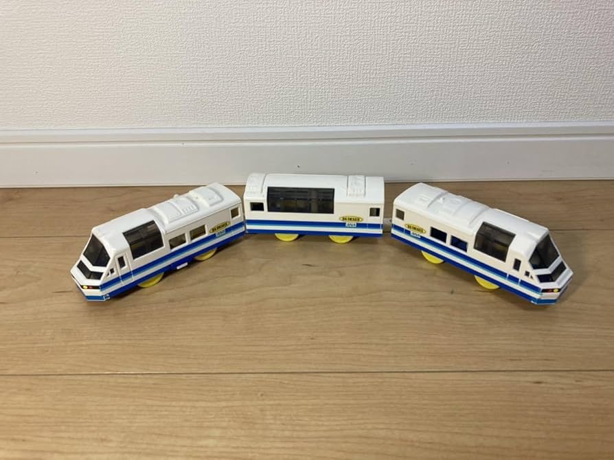 Amazon | 美品ビッグスニーカートレイン プラレール フラノ