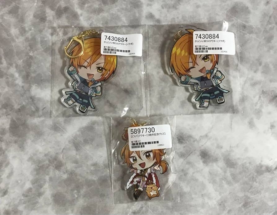 Amazon.co.jp: ピースアパートあたたかくなる 星乃歌カズさん アクキー