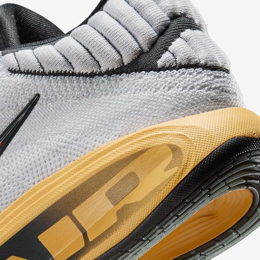 Amazon | [ナイキ] G.T. ハッスル 3 EP G.T. HUSTLE 3 EP ホワイト