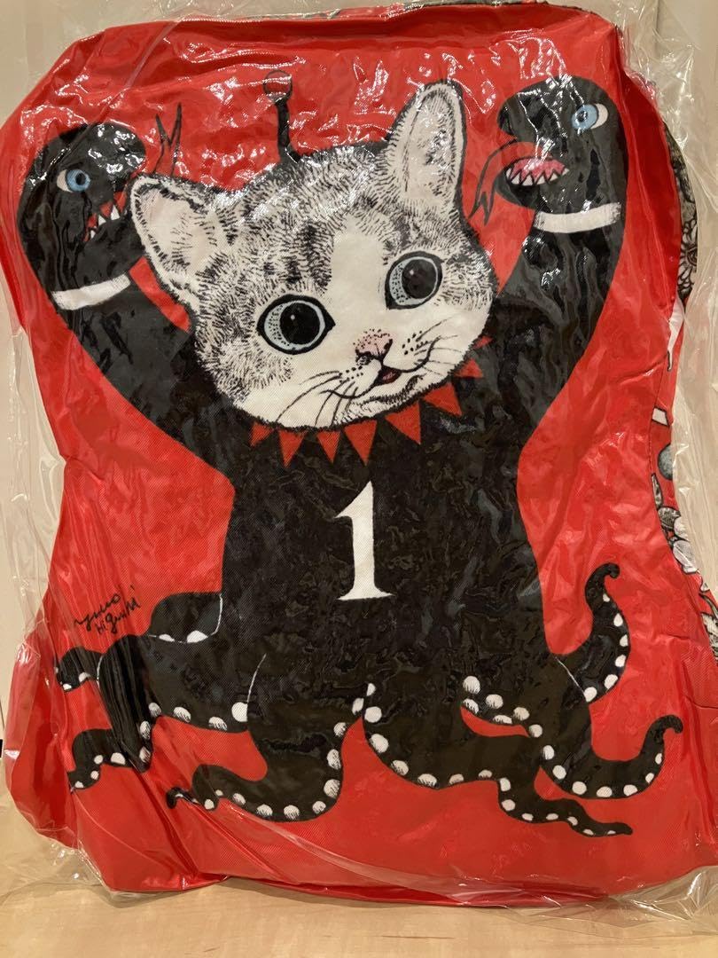 Amazon.co.jp: ボリス雑貨店ヒグチユウコ ギュスターヴくん クッション