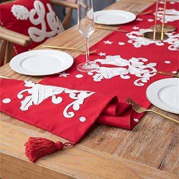 Amazon｜クリスマス刺繍入りコットンテーブルランナー、クリスマス要素