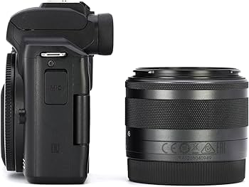 Amazon | Canon ミラーレス一眼カメラ EOS Kiss M 標準ズームキット