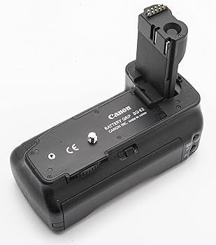 Amazon.com : Canon BGE2 Battery Grip for the EOS 20D and EOS 30D