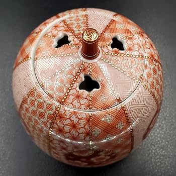 Amazon.co.jp: 宝蔵 九谷焼 現代作家 恵美里 織田恵美 赤絵細描 梅花