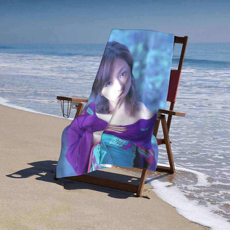 Amazon｜バスタオル 酒井法子 パターン 人気 アニメ ビーチタオル